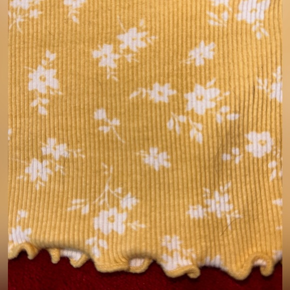 Yellow floral tank top - Picture 2 of 4